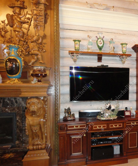 Фрезерованные стеновые панели, декоративные колонны, деревянная мебель с золотой поталью в профилях от Винчелли
