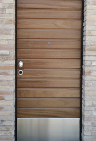 Входная дверь из массива дуба 1-22 Vinchelli, фото