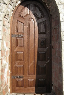 фото Входные двери из дуба Арочная входная дверь под старину 1-14