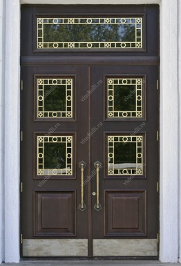 фото Входные двери из дуба Дверь входная элитная с ковкой и стеклом 1-52