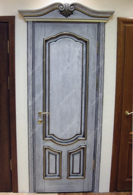 фото Итальянские двери межкомнатные Межкомнатная дверь массив дуба Л-1